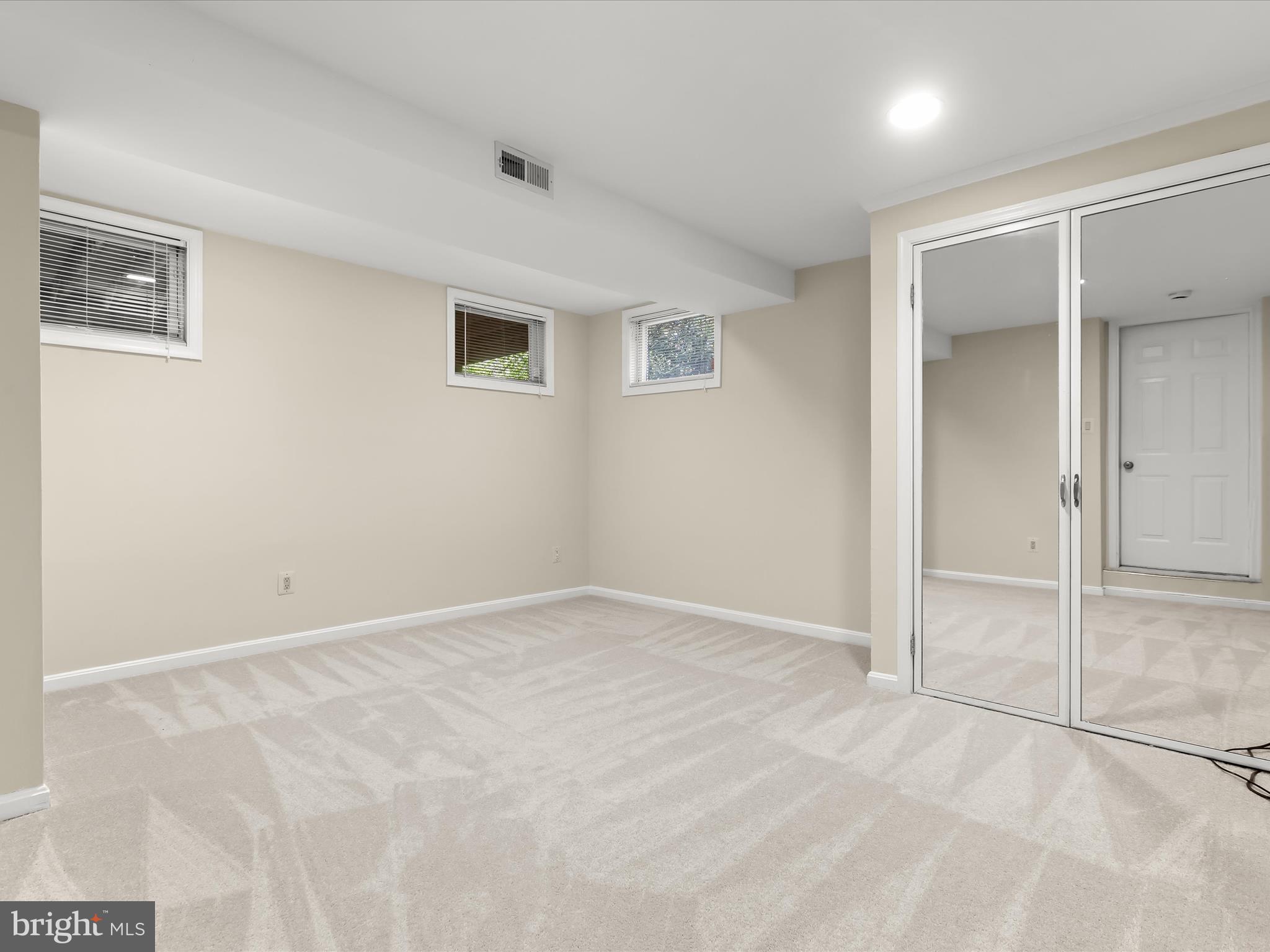 10634 Quarterstaff Road Columbia, MD 21044 - Photo 49 of 62 Lower level bedroom 5