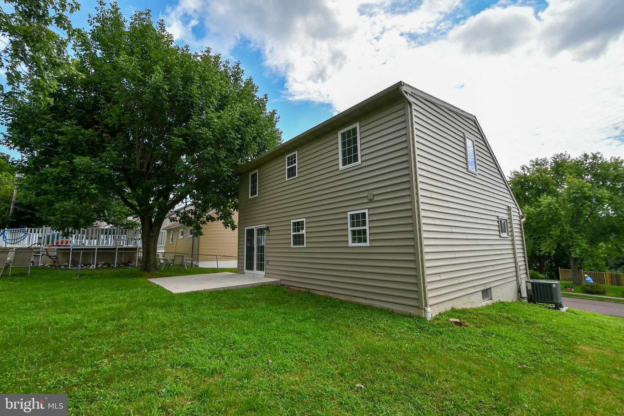 449 Spring Street Pottstown, PA 19464 - Photo 7 of 42 Gallery Image 7