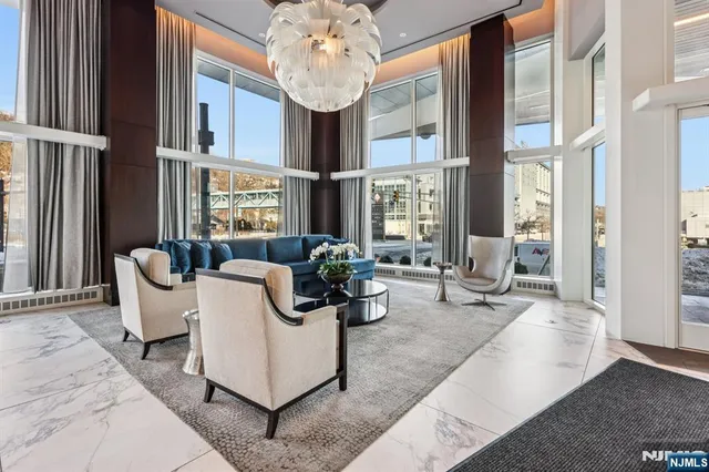 $798,000 | 800 Ave At Port Imperial, Unit 416, Weehawken, NJ 07086