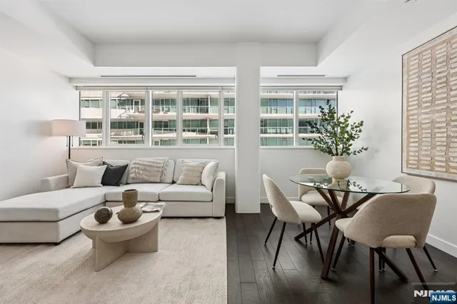 $798,000 | 800 Ave At Port Imperial, Unit 416, Weehawken, NJ 07086