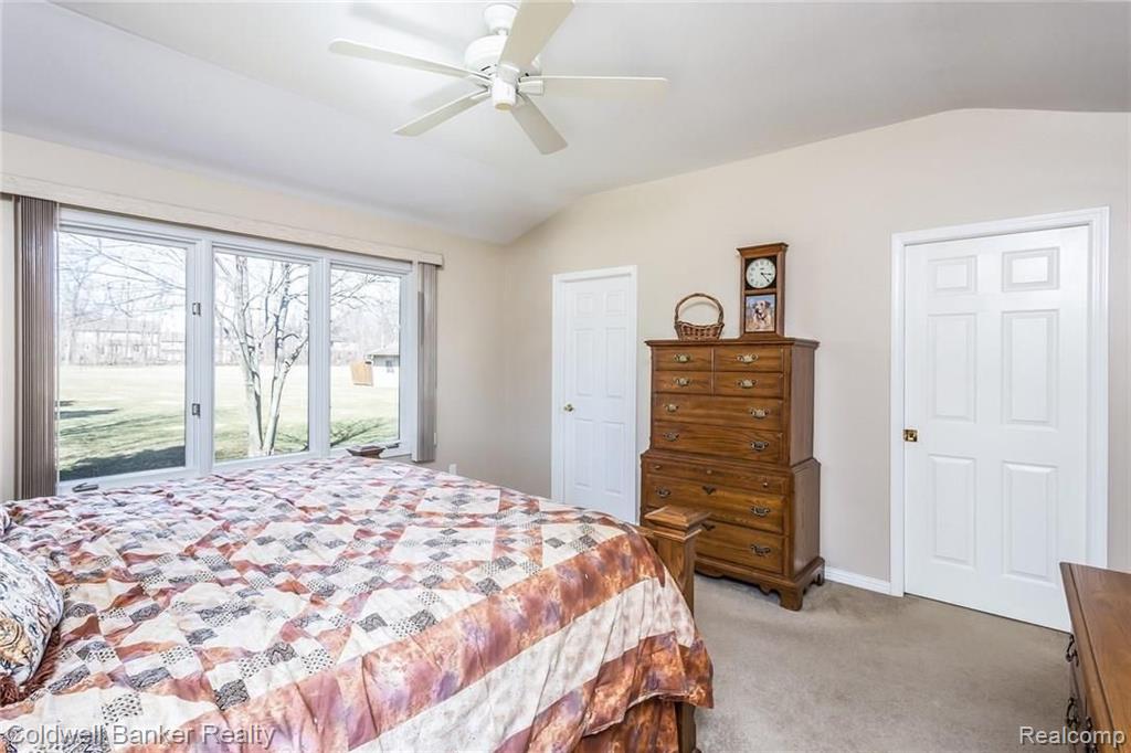 836 Shortridge Avenue Rochester Hills, MI 48307 - Photo 15 of 51