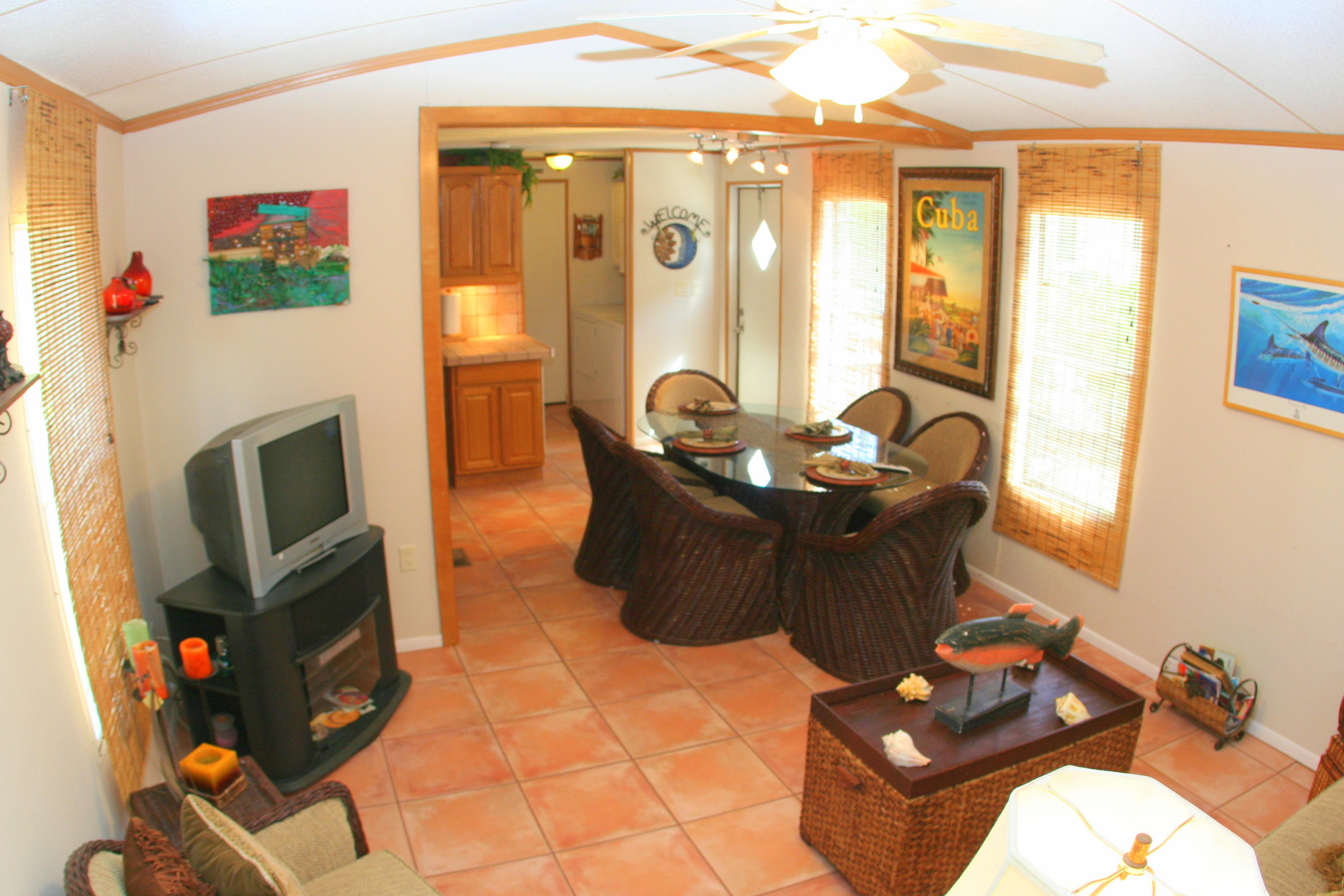 901 Plantation Road Key Largo, FL 33037 - Photo 9 of 11 Living area 2