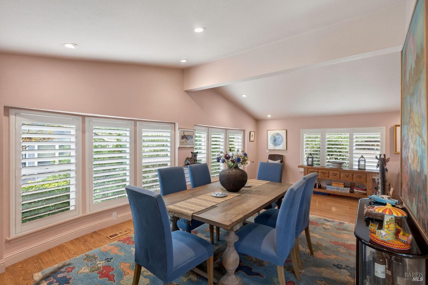 2 La Cuesta Court St. Helena, CA 94574 - Photo 8 of 40 Gallery Image 8