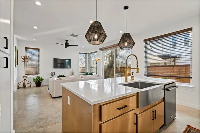 $1,450,000 | 205 West Croslin Street, Unit 1 AND 2, Austin, TX 78752
