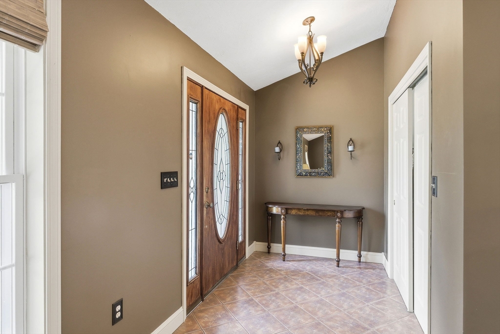 493 Hubbardston Road Barre, MA 01005 - Photo 5 of 42