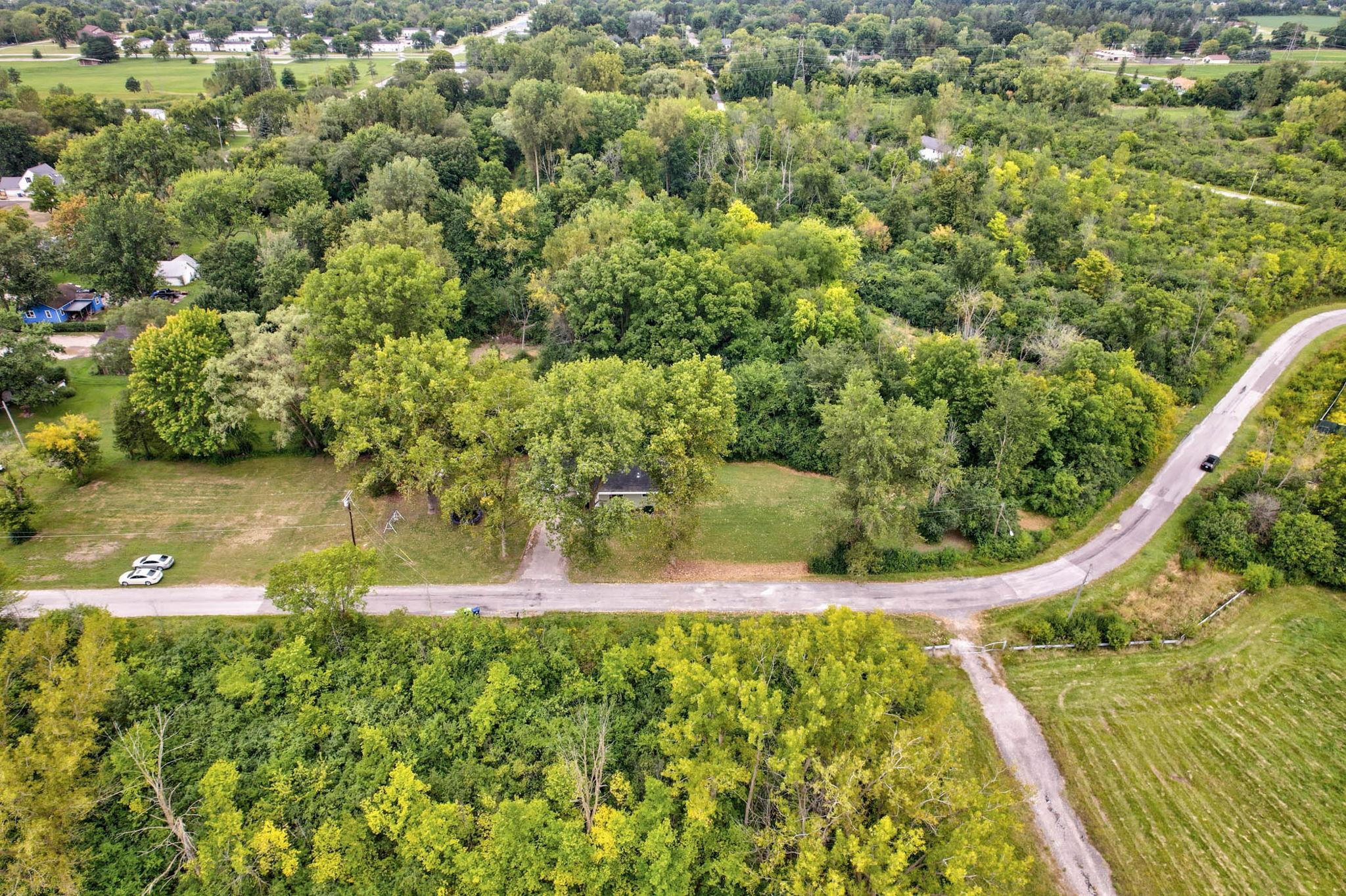 1906 Banner Road Saginaw, MI 48601 - Photo 38 of 40