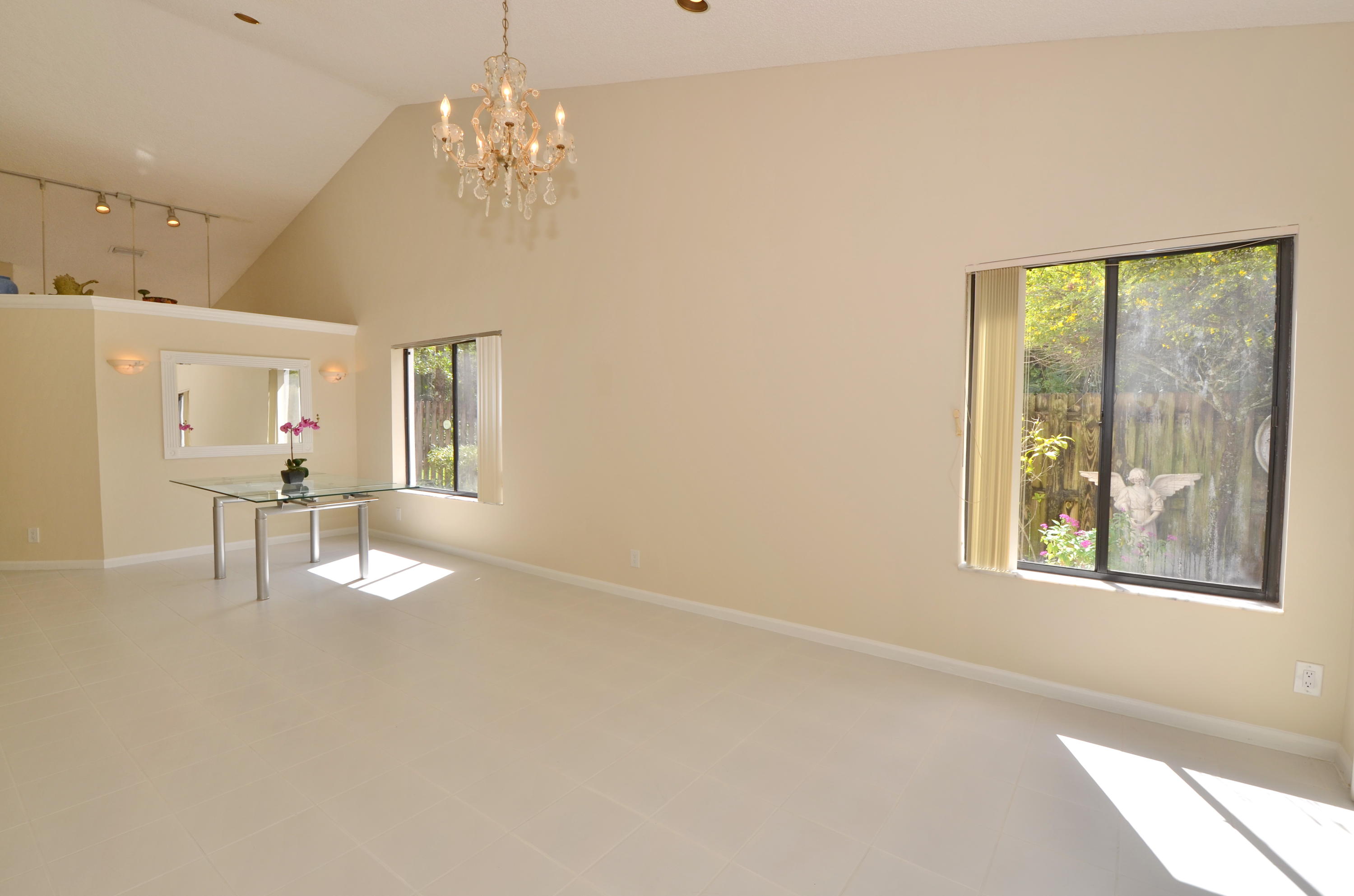 21725 Wapford Way Boca Raton, FL 33486 - Photo 2 of 27 Dining Room