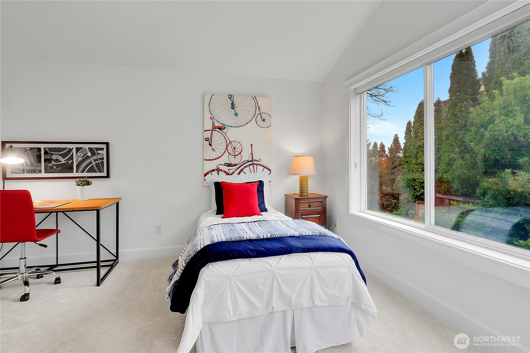 815 2nd Avenue North, Unit A Seattle, WA 98109 - Photo 27 of 35