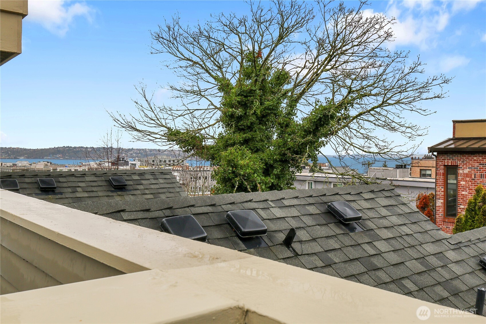 815 2nd Avenue North, Unit A Seattle, WA 98109 - Photo 32 of 35