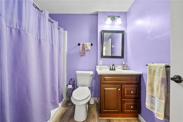 $535,000 | 107 Vista Court, Oakdale, PA 15071