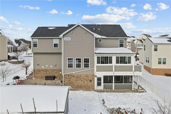 $535,000 | 107 Vista Court, Oakdale, PA 15071