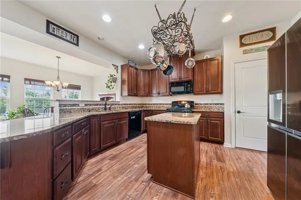 $535,000 | 107 Vista Court, Oakdale, PA 15071