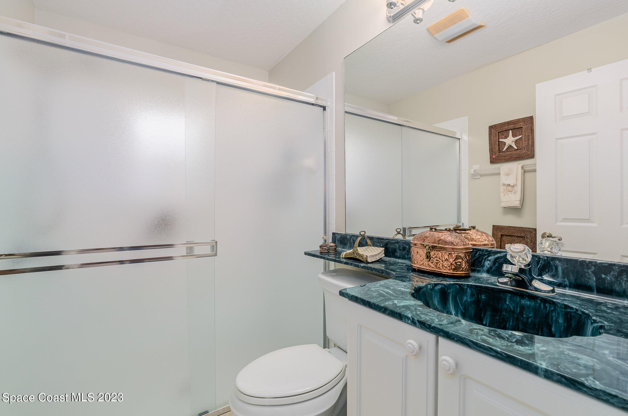 4309 Davidia Drive Melbourne, FL 32934 - Photo 26 of 47 Guest Bath 1