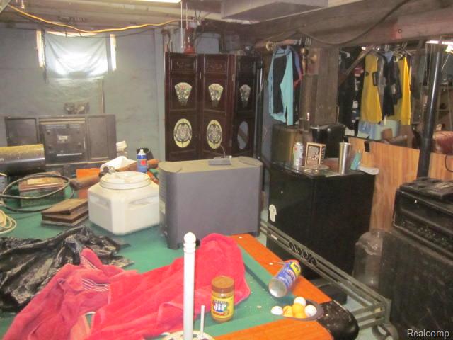907 Wayne Street Jackson, MI 49202 - Photo 6 of 21