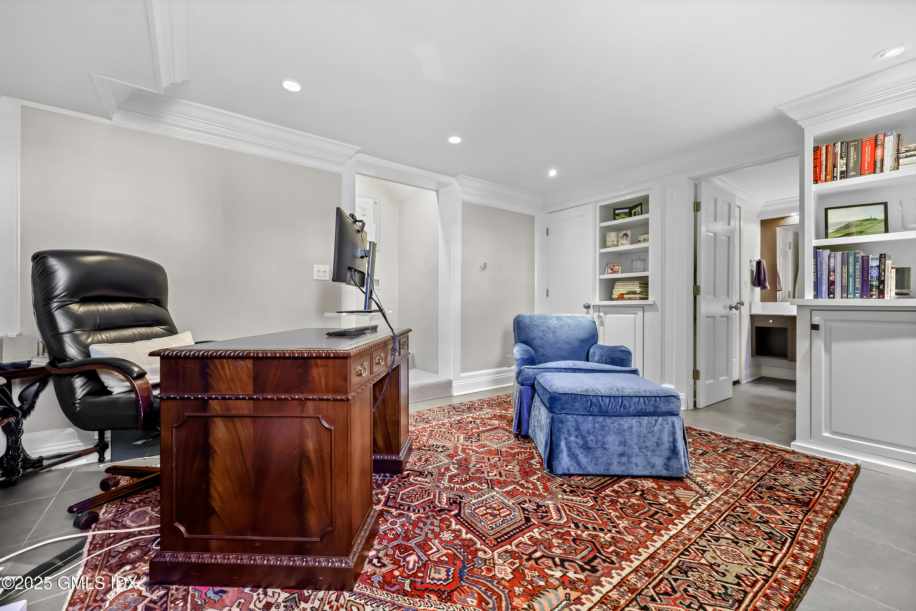 53 Valleywood Road Cos Cob, CT 06807 - Photo 15 of 29 guest suite option