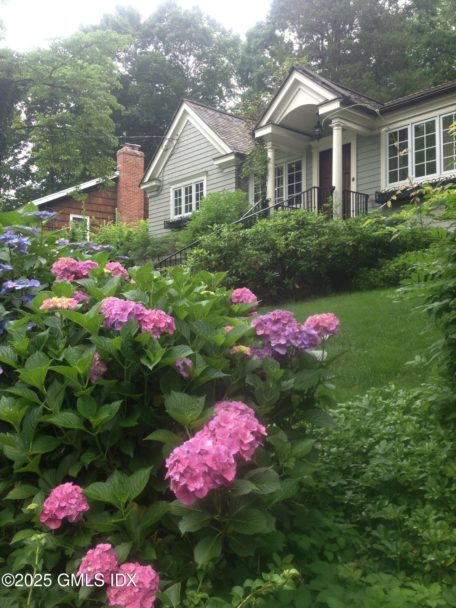 53 Valleywood Road Cos Cob, CT 06807 - Photo 28 of 29 30.Front of House