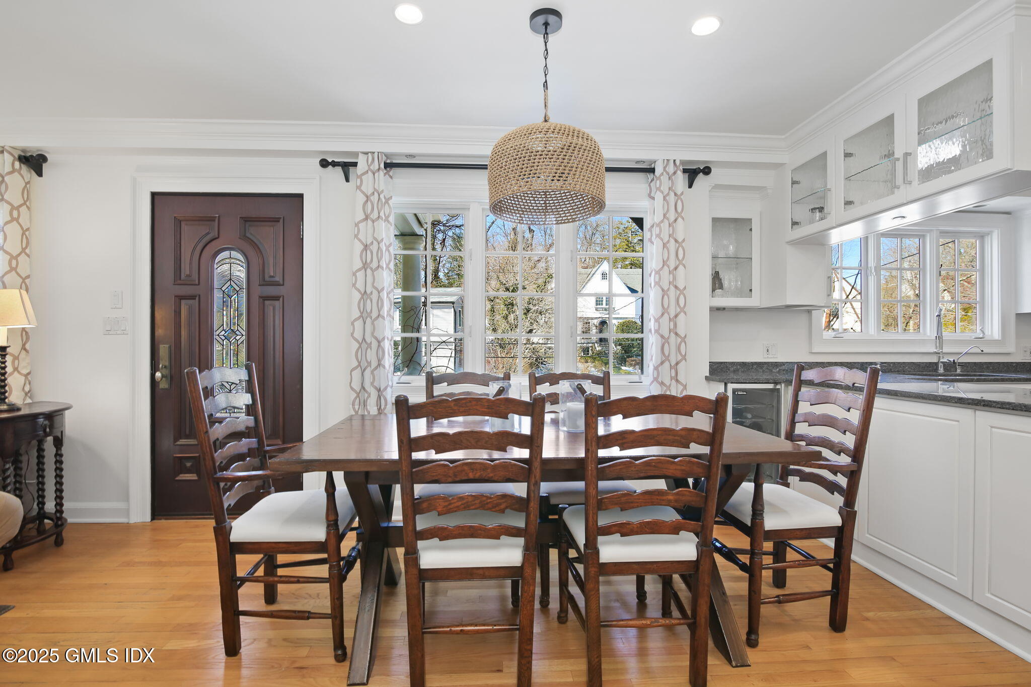 53 Valleywood Road Cos Cob, CT 06807 - Photo 5 of 29 10-web-or-mls-53-valleywood-rd