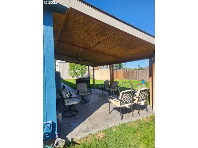 $382,999 | 395 Oregon Avenue Northeast, Irrigon, OR 97844