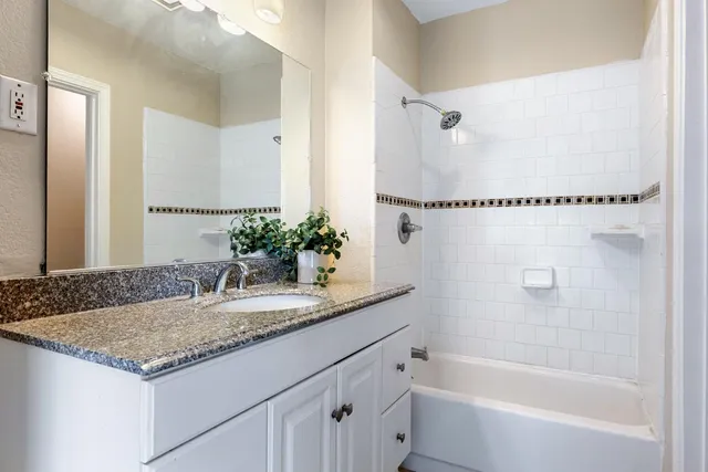 $1,299,000 | 4666 North Zediker Avenue, Sanger, CA 93657