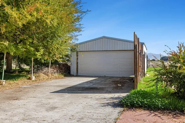 $1,299,000 | 4666 North Zediker Avenue, Sanger, CA 93657