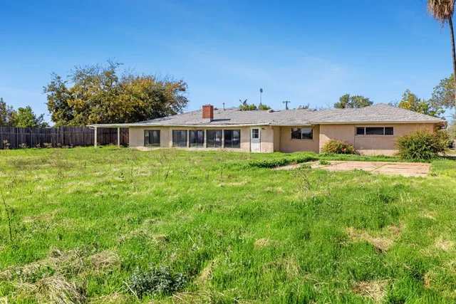 $1,299,000 | 4666 North Zediker Avenue, Sanger, CA 93657