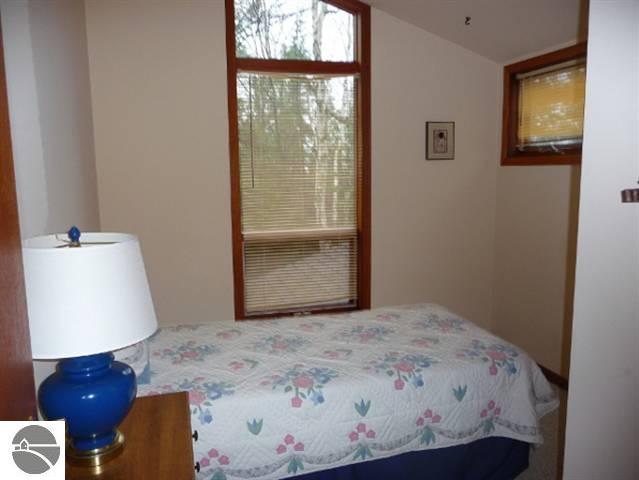 4856 Omena Point Road Omena, MI 49674 - Photo 19 of 24 1734348-18.JPG