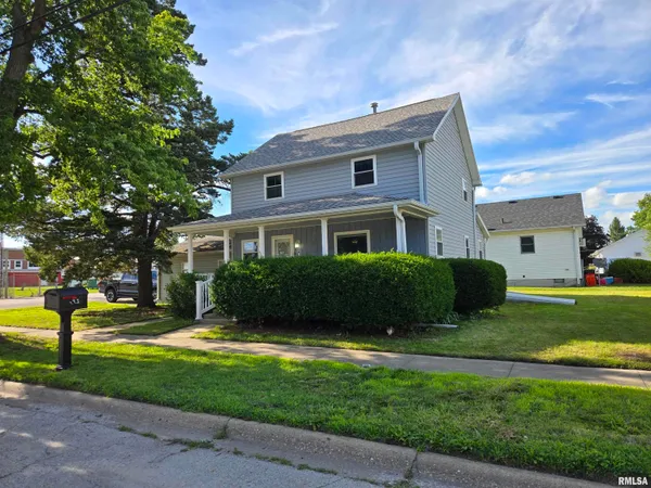 $109,000 | 165 East Penn Avenue, Roseville, IL 61473