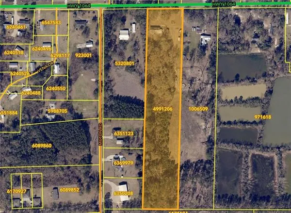 $98,000 | 12038 Highway 1064, Tickfaw, LA 70466