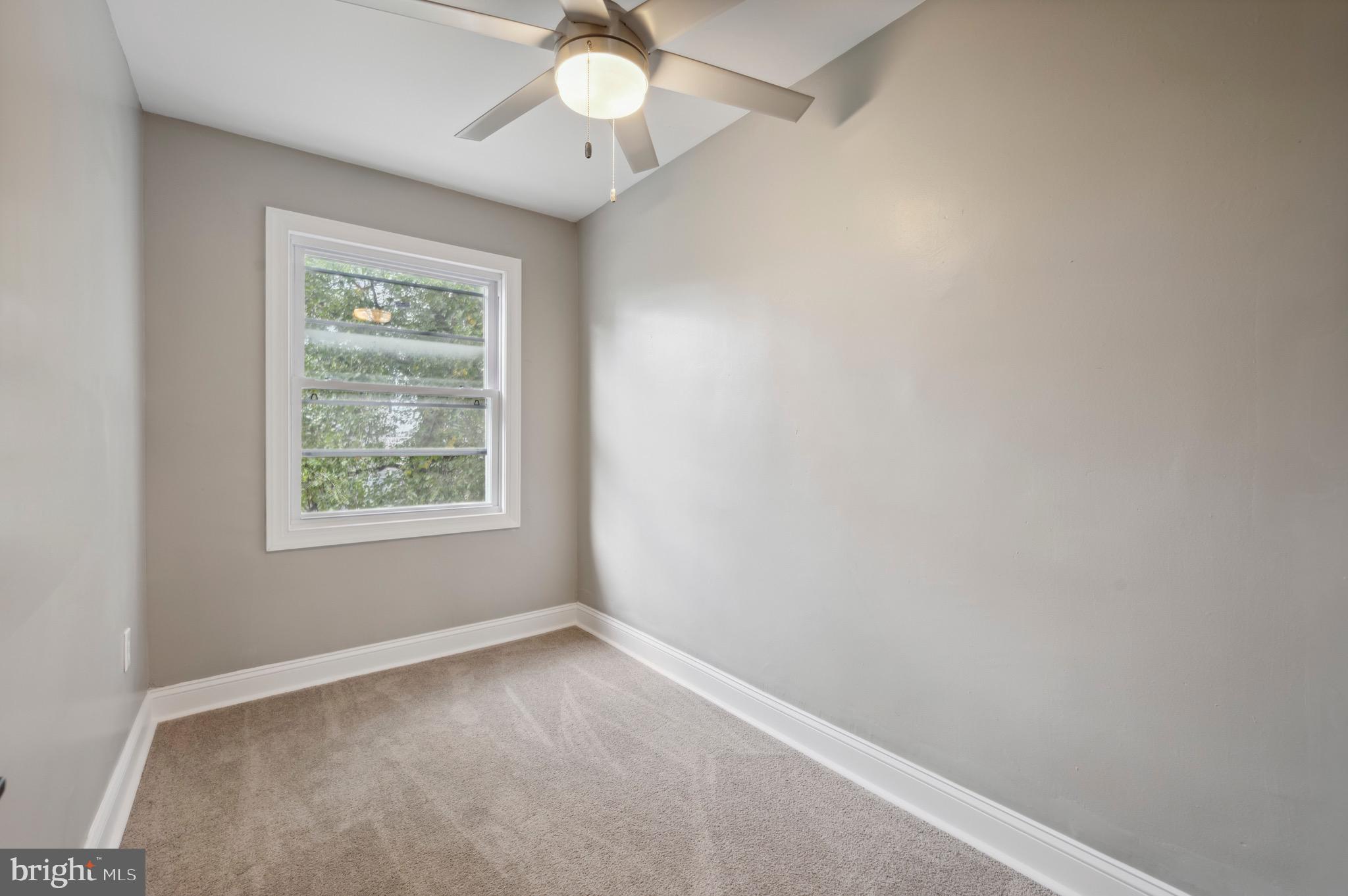 236 Laurel Road Sharon Hill, PA 19079 - Photo 14 of 20 Gallery Image 14