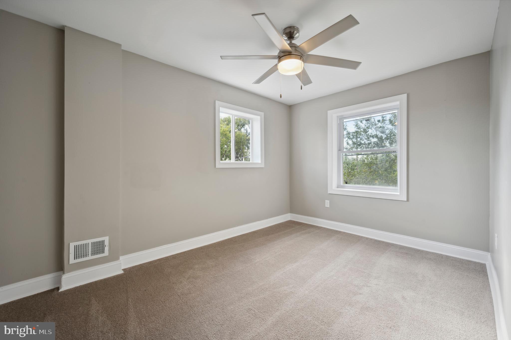236 Laurel Road Sharon Hill, PA 19079 - Photo 15 of 20 Gallery Image 15