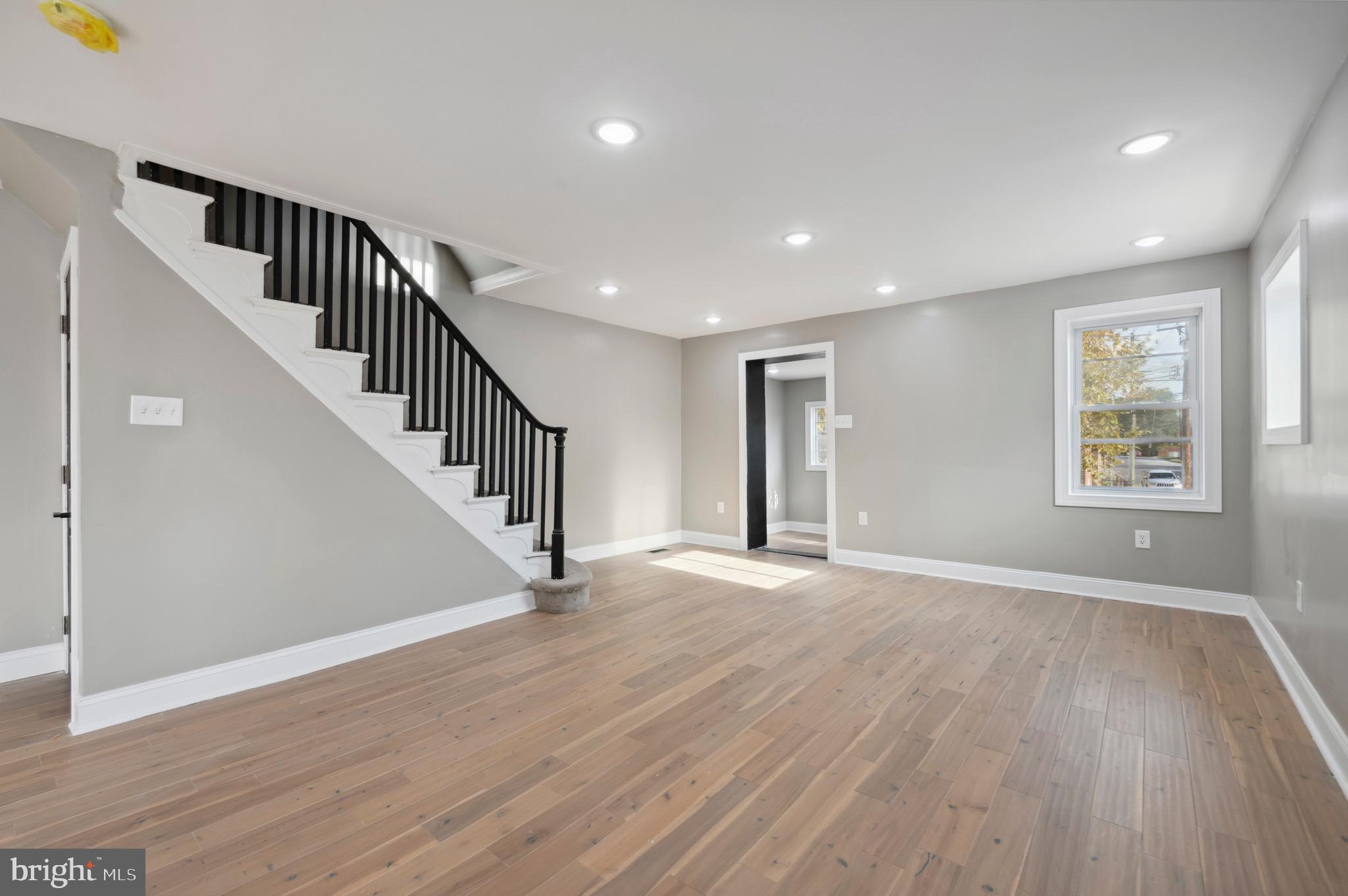 236 Laurel Road Sharon Hill, PA 19079 - Photo 7 of 20 Gallery Image 7