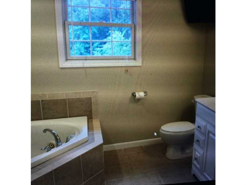 71 Pine Ridge Drive Cranston, RI 02921 - Photo 24 of 25 Master Bath/Spa.