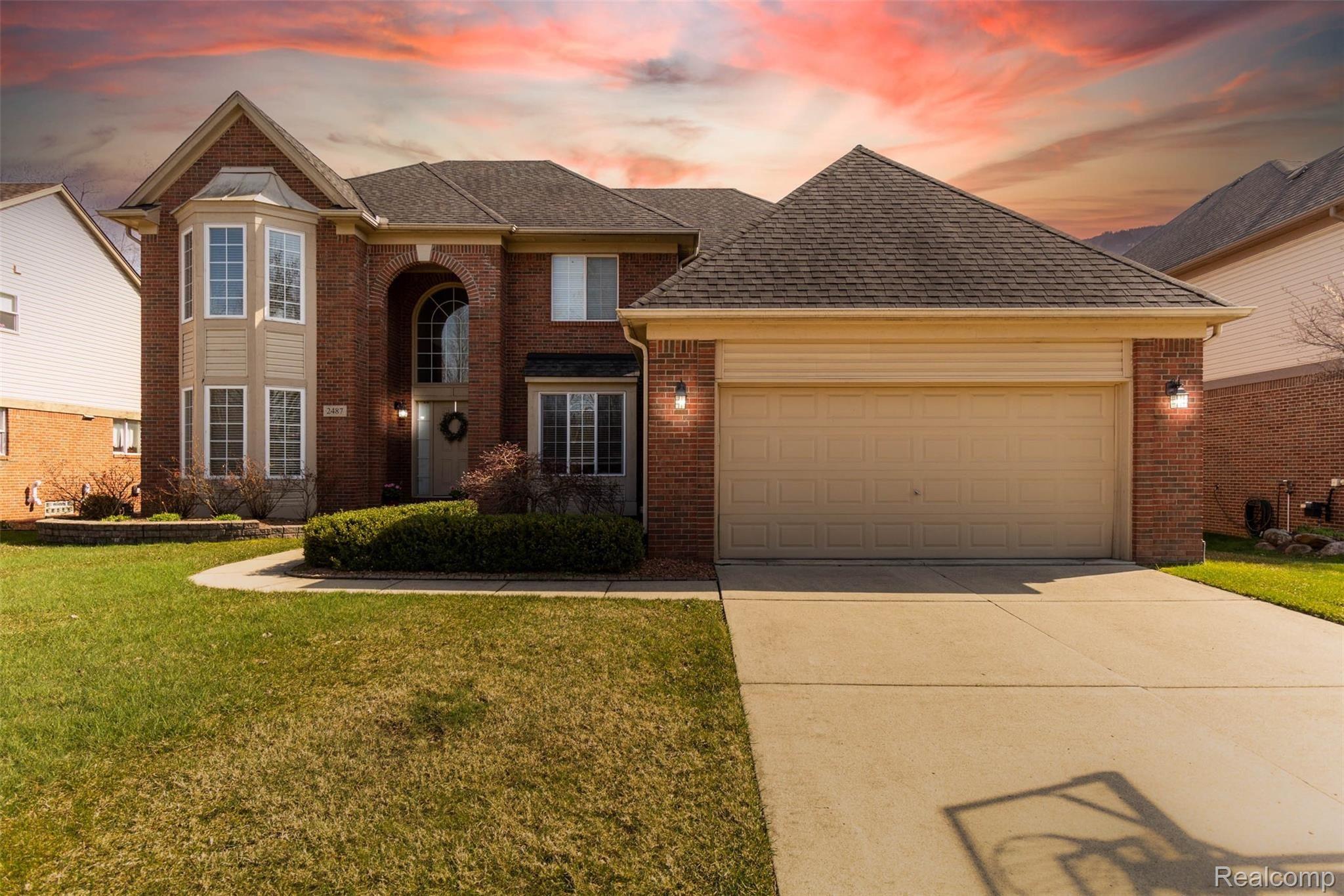 2487 Jackson Drive Rochester, MI 48309 - Photo 2 of 41 front (3a).jpg