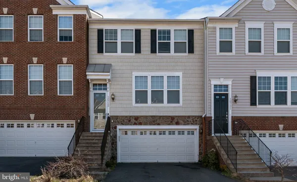 $3,350 | 16729 Shackleford Way, Woodbridge, VA 22191