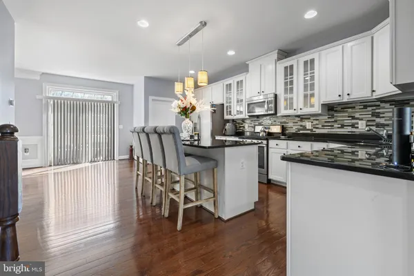 $3,350 | 16729 Shackleford Way, Woodbridge, VA 22191