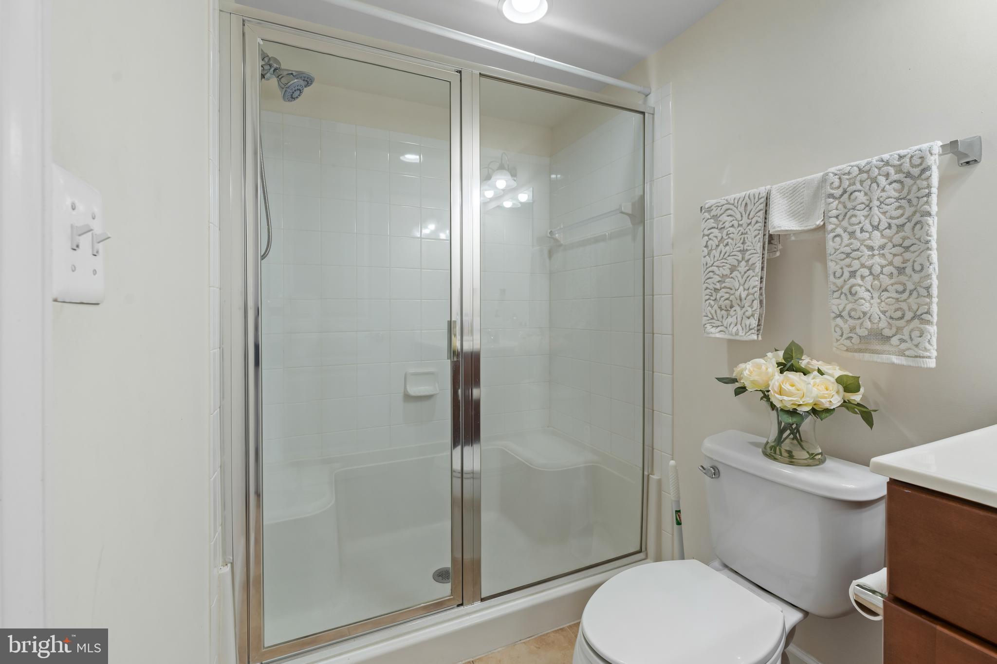 16729 Shackleford Way Woodbridge, VA 22191 - Photo 16 of 53