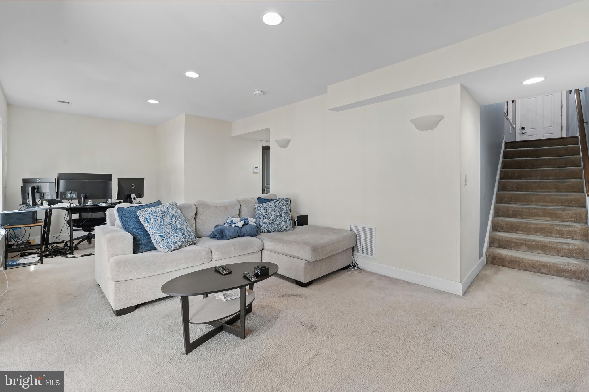 16729 Shackleford Way Woodbridge, VA 22191 - Photo 18 of 53