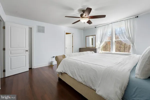 $3,350 | 16729 Shackleford Way, Woodbridge, VA 22191