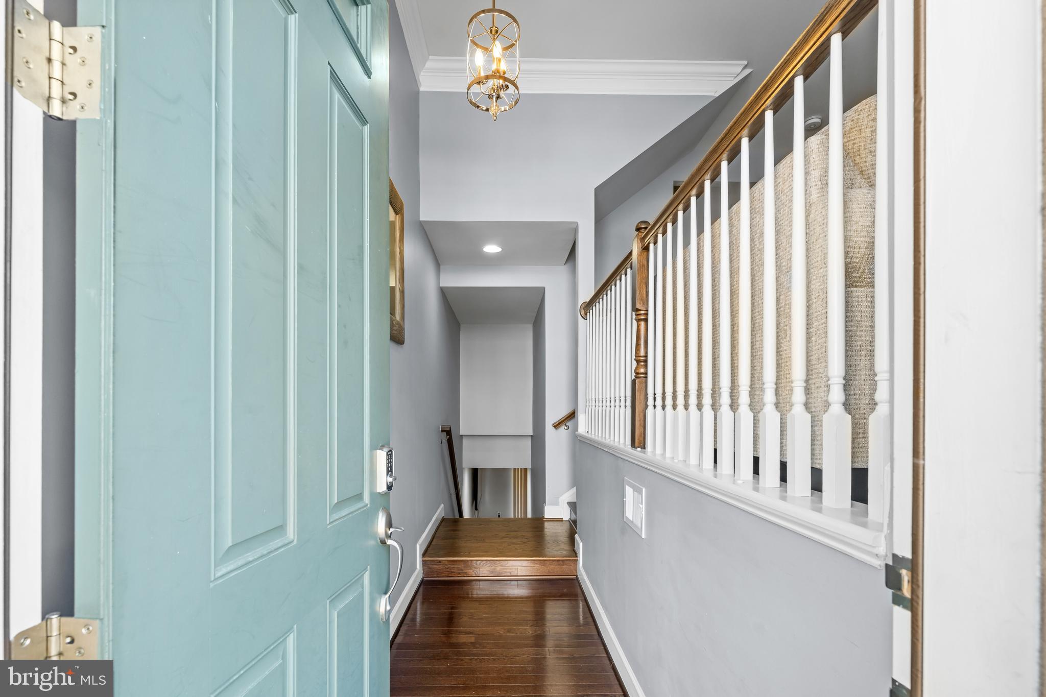 16729 Shackleford Way Woodbridge, VA 22191 - Photo 3 of 53