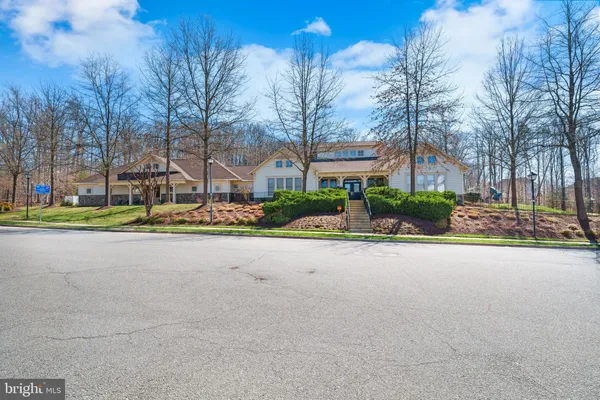 $3,350 | 16729 Shackleford Way, Woodbridge, VA 22191