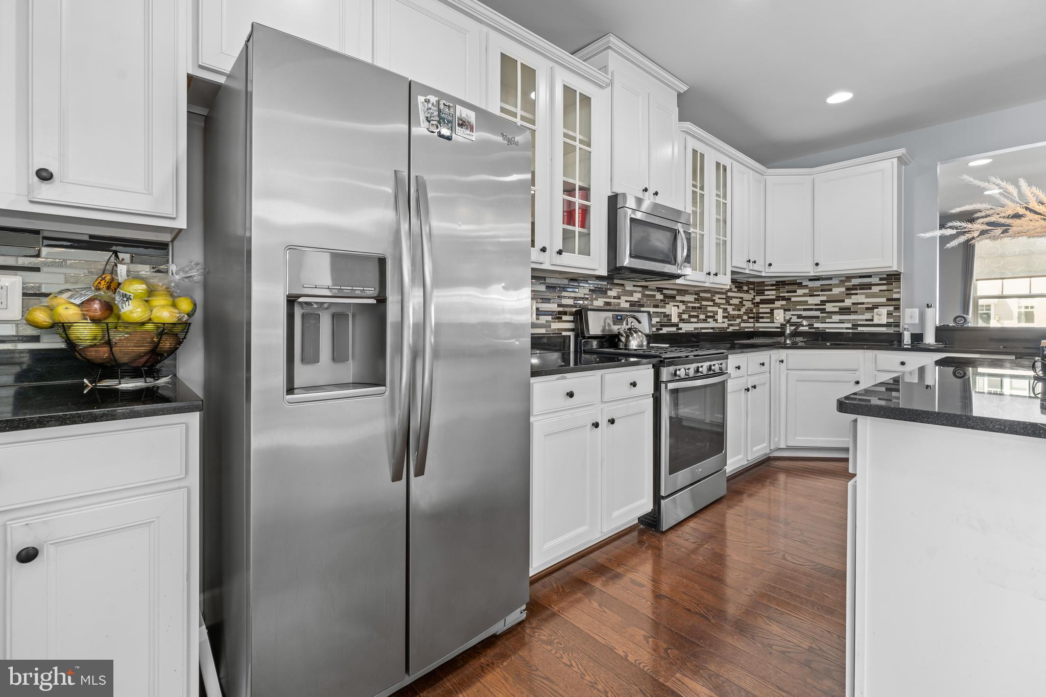 16729 Shackleford Way Woodbridge, VA 22191 - Photo 8 of 53