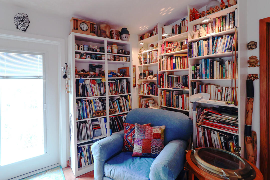 544 Plante Street Key Largo, FL 33037 - Photo 11 of 31 Reading Nook