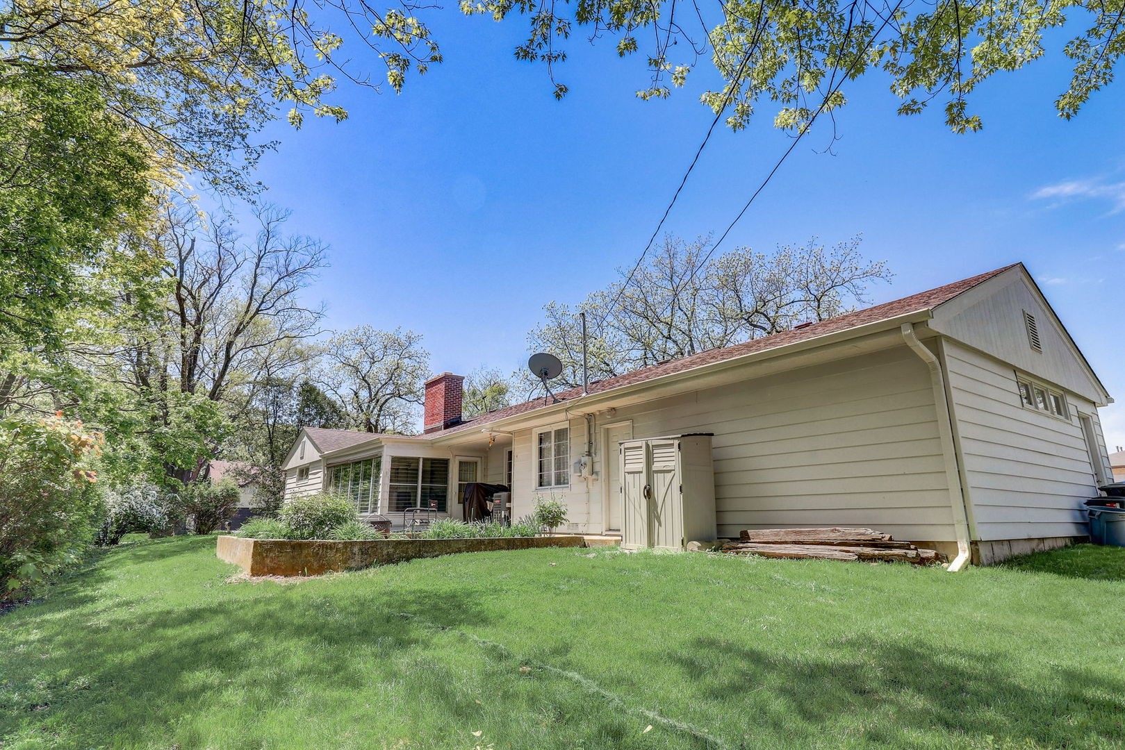 1080 Braeburn Road Mundelein, IL 60060 - Photo 30 of 31 Gallery Image 30
