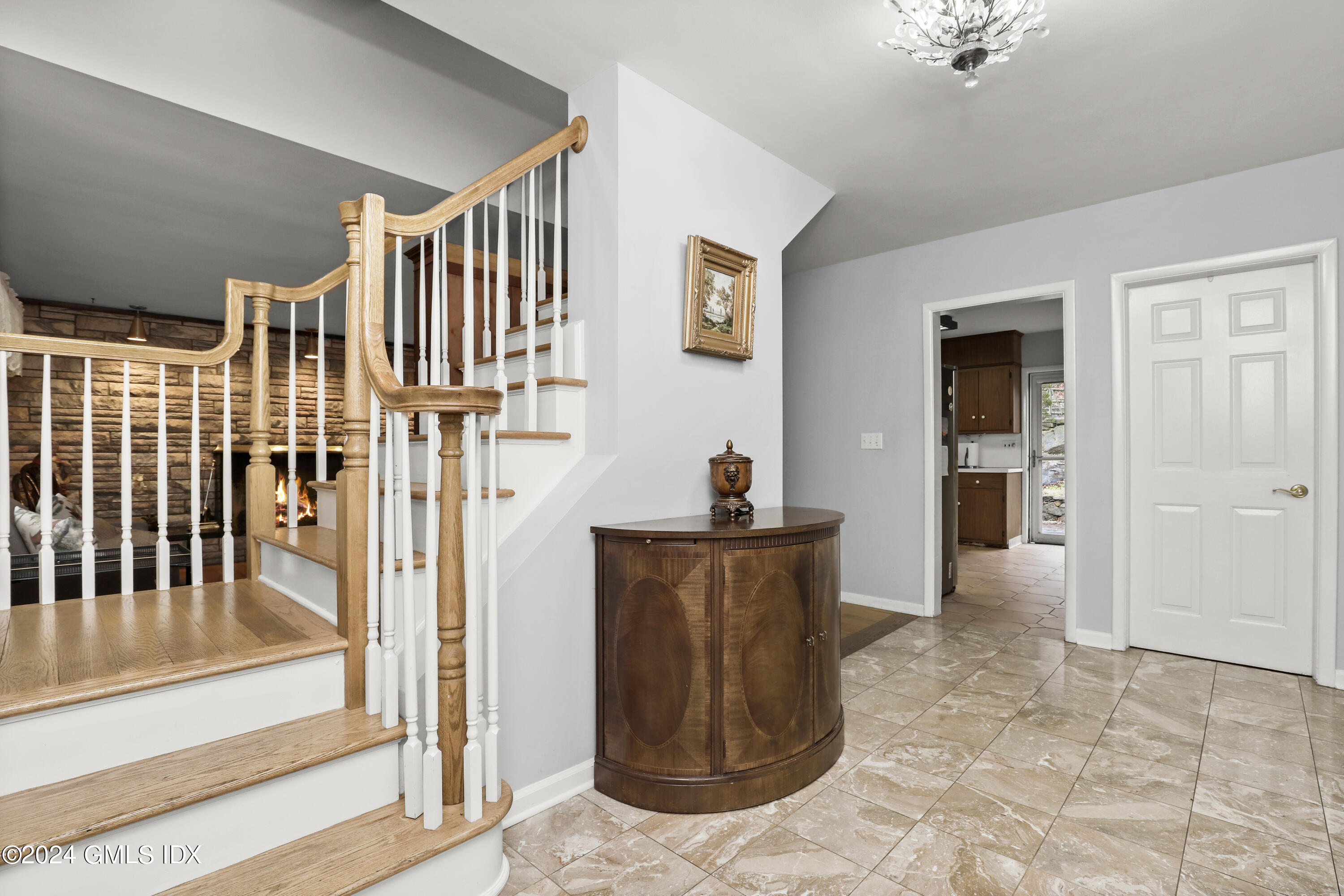 11 Gregory Road Cos Cob, CT 06807 - Photo 5 of 24 11 Gregory Rd Cos Cob CT 06807-print-002