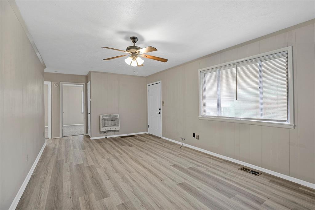 303 West Davis Street Blue Ridge, TX 75424 - Photo 4 of 12