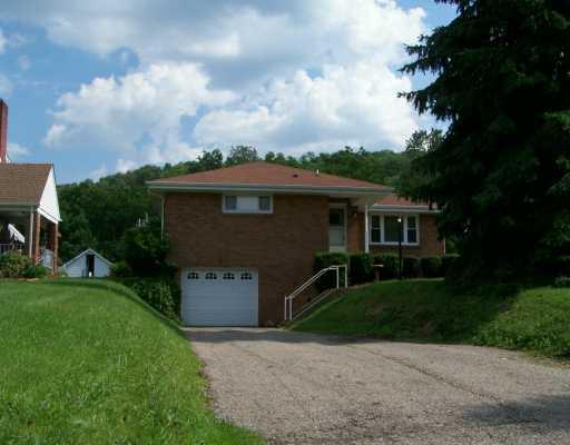 175 Morganza Road Canonsburg, PA 15317 - Photo 1 of 8 Exterior Front.