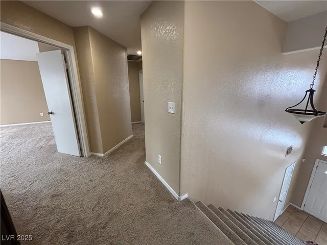 $1,950 | 2650 Ridgewater Circle, Henderson, NV 89074
