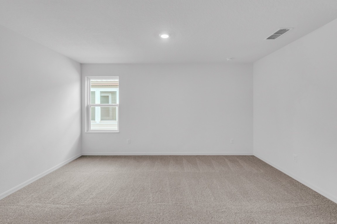 37255 Whisper Way Hilliard, FL 32046 - Photo 12 of 20 an empty room with a window