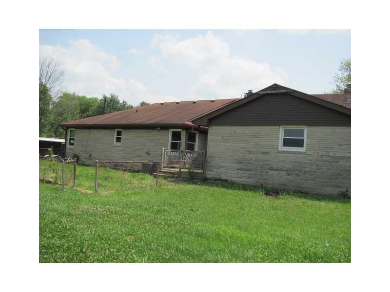 6444 Milhouse Road Indianapolis, IN 46221 - Photo 3 of 6 Gallery Image 3