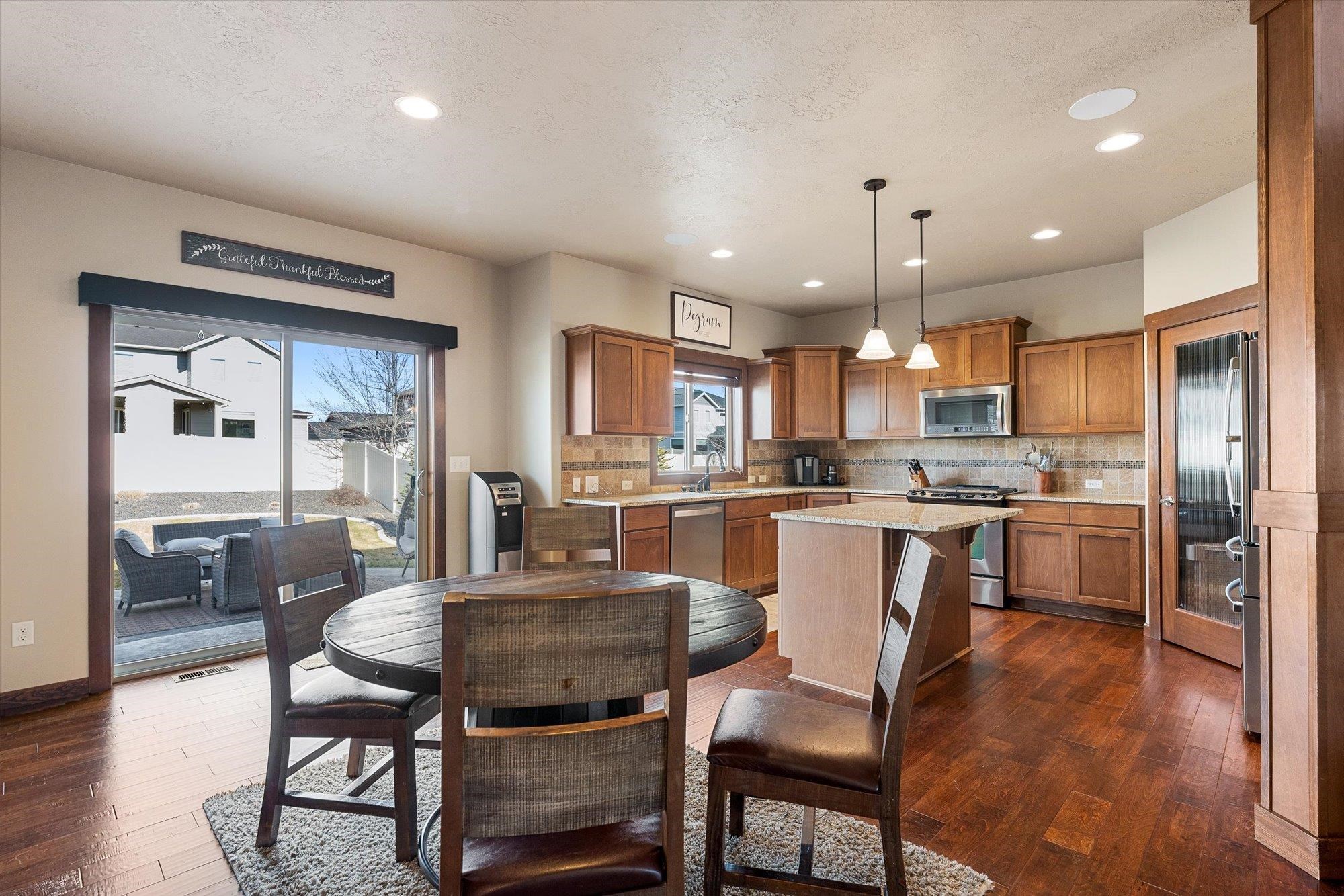 17709 East Daystar Road Greenacres, WA 99016 - Photo 4 of 50